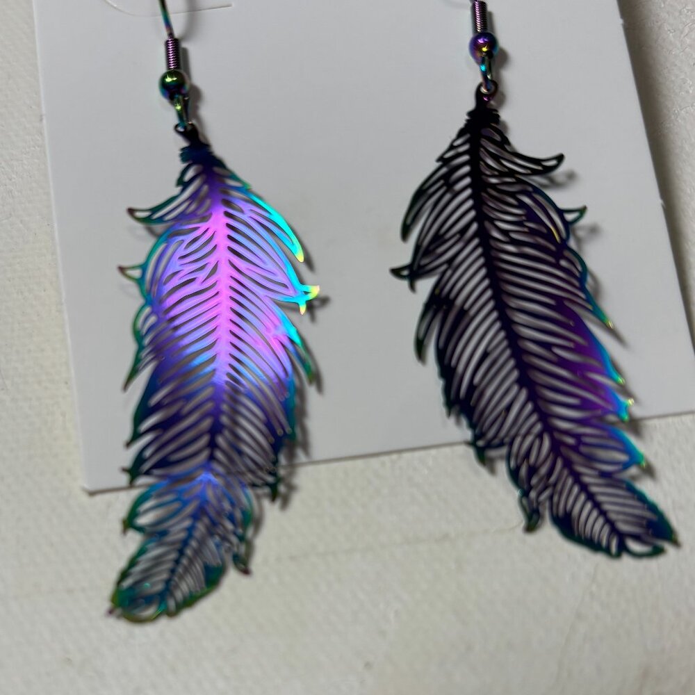 🌈 Rainbow sale! 🌈 Small titanium feather earrings, as low as $10 bundled